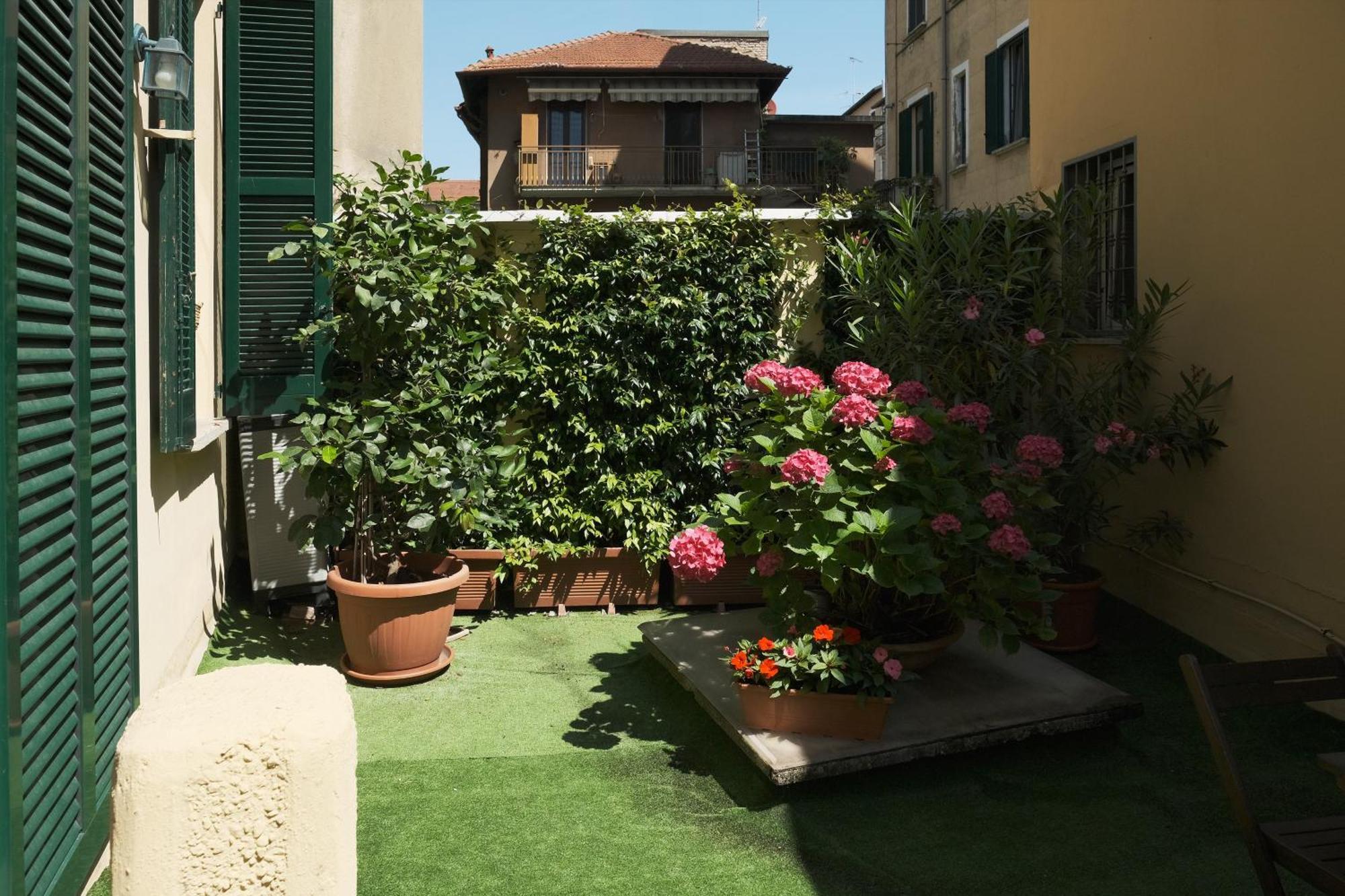 Comecasa Flowery Terraced Apartment Milán Exterior foto